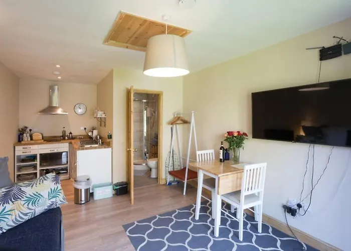 Bristol Little House